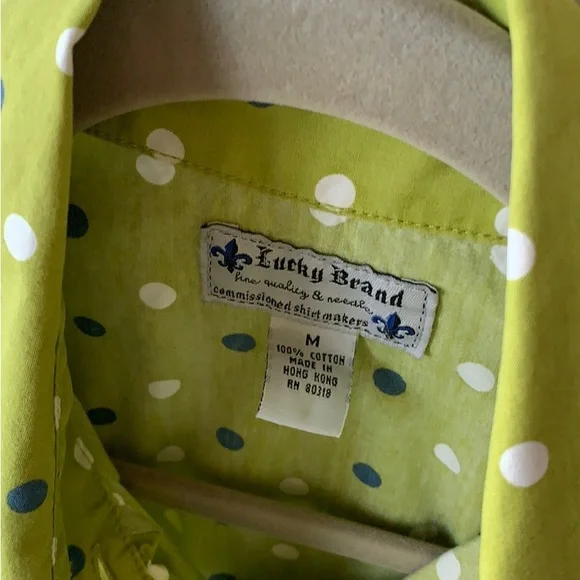 3 Fitted button down shirts Converse Lucky Brand Aeropostale size M - Picture 5 of 10